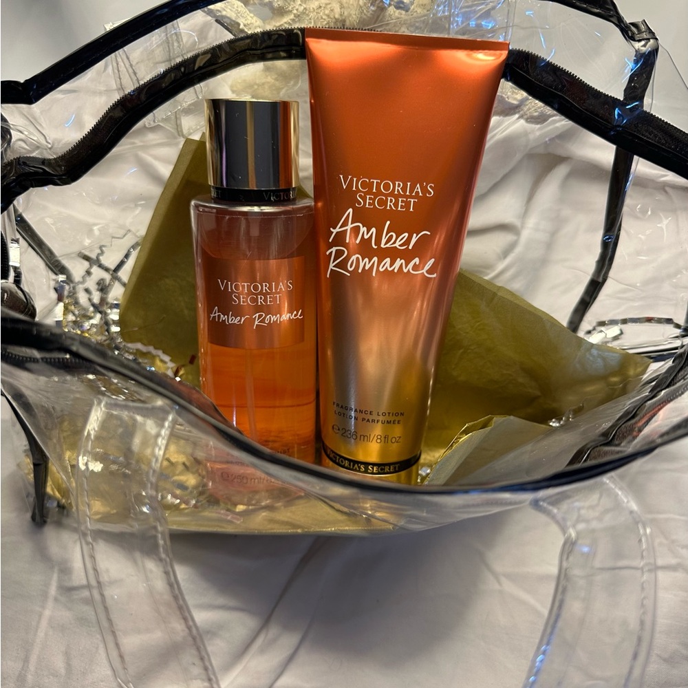 VICTORIA’S SECRET AMBER ROMANCE LOTION and MIST SET - Picture 3 of 6
